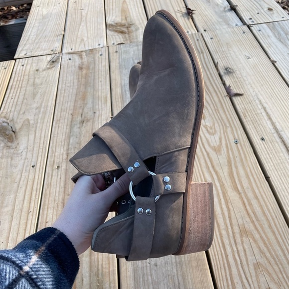 BP Genuine Leather Nude Buckle Detail Stacked Heel Moto Ankle Booties - Picture 13 of 14